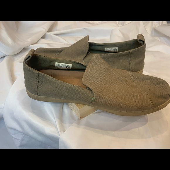 TOMS - Picture 9 of 9